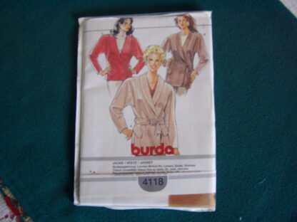 Patron Burda 4118 Veste
